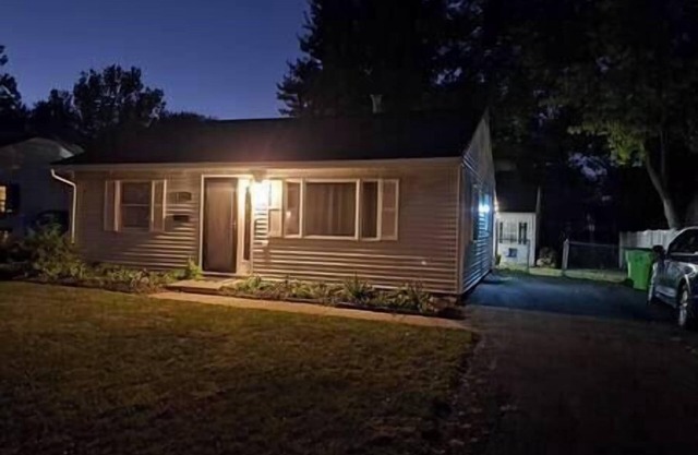 Small cozy ranch in Rantoul