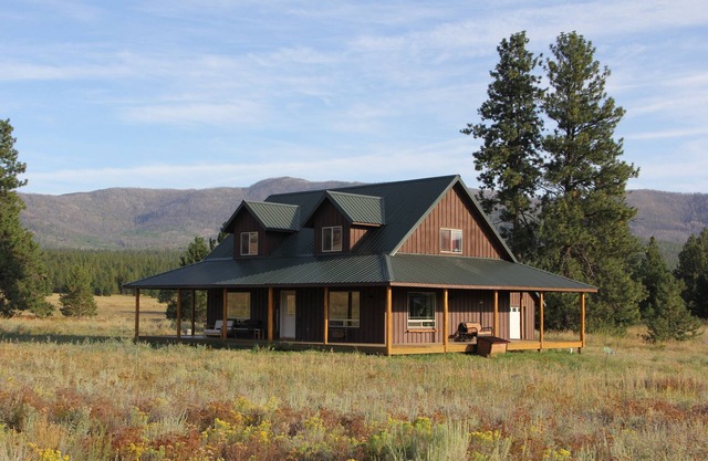 Cabane de style ranch sur 20 acres dans la belle vallée de Tunk
