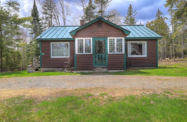 Bien entretenue 2 minutes de chalets de chambre de Rangeley