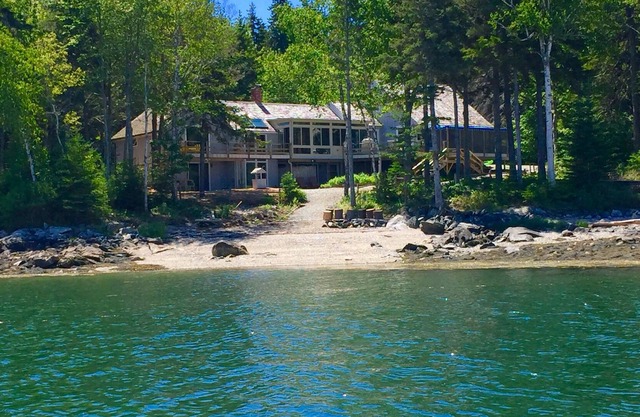 Rare plage privée - Oceanfront près de Port Clyde avec amarrage de bateau et vue relaxante
