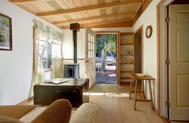 Raymond Boulangerie - Elim Grove Cottage B & B - Bed & Breakfast