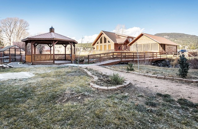 RCCII Beautiful 4Bdrm + loft / 2 Bath, hot tub, Gameroom Sale restant 2019 dates