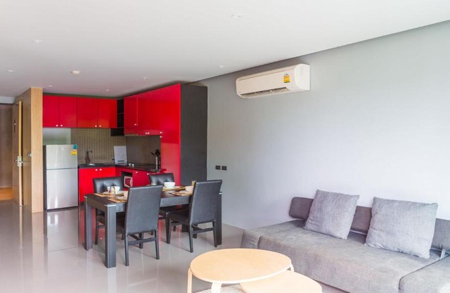 Re-Life Condo near NaiHarn Beach