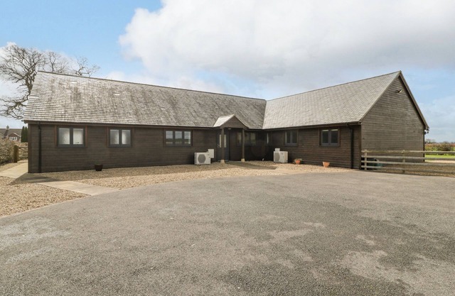 RECTORY FARM LODGE, animaux acceptés dans Queen Camel, Ref 957128