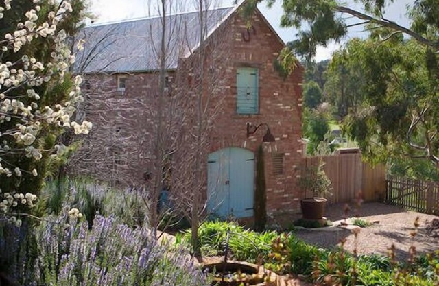 Red Brick Barn - situé à Castlemaine