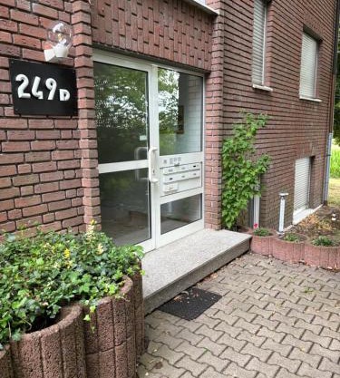 Red Dot Apartment Otto
