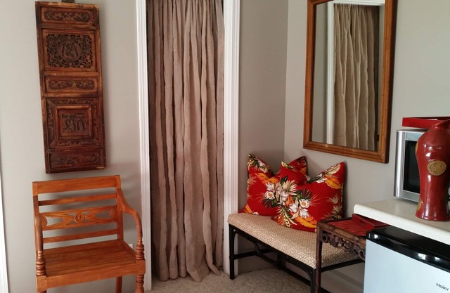 Red Ginger Garden Studio