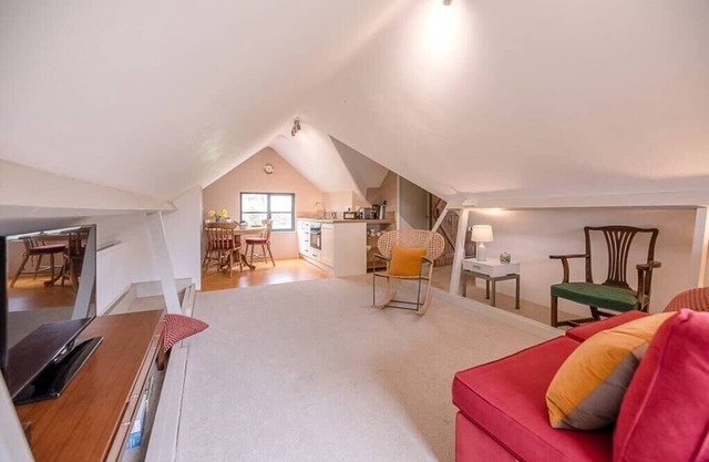 Red House Loft, East Green near Saxmundham