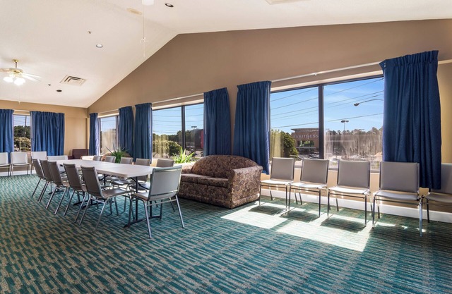 Red Roof Inn Atlanta - Kennesaw State University