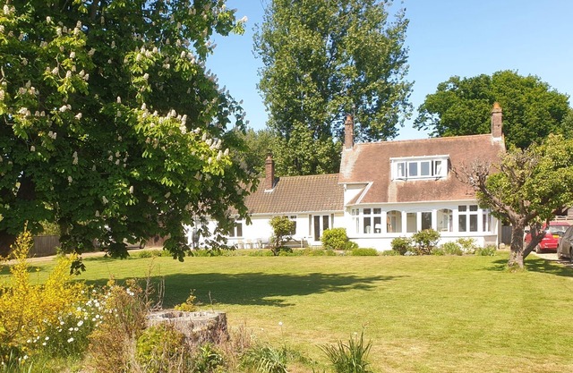 Maison adaptée aux chiens sur les Norfolk Broads et près de la côte