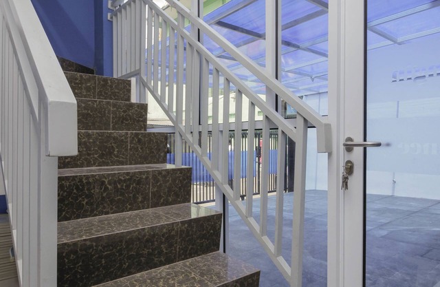 RedDoorz Syariah near Metropolitan Mall Bekasi