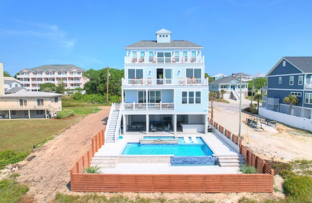 Bailey's Lighthouse - SUMMER SALE - Luxury Ocean Front Home - Pool, Hot Tub, Game Room - 7 Bed/7.5 Bath