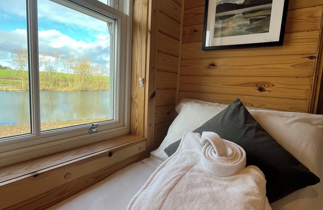Redwood Lodge