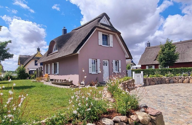 Chaumière au bord de la mer - détente et pure détente! y compris sauna, cheminée et linge de lit