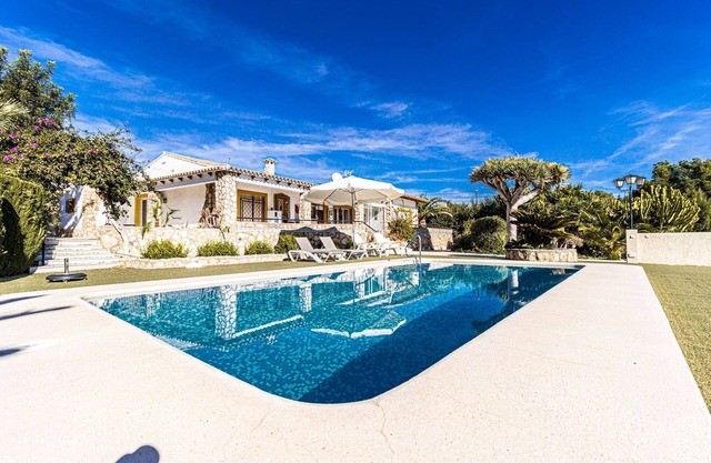Belle villa de 6 personnes à proximité Albir / Alfaz à la plage, belle vue et la piscine.