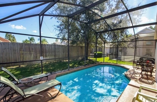 Villa de luxe avec piscine privée. Reconditionnement majeur 2017. Très proche de Disney
