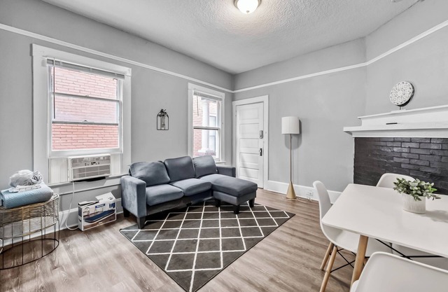 Refined 1-Bedroom Space on 10th Street