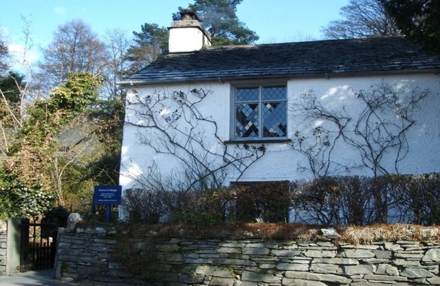 Tradition rénovée Lakeland Stone Cottage dans le centre de Grasmere