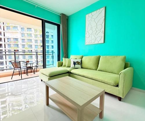 Regalia Park 2B1R 6pax Condo Forest City