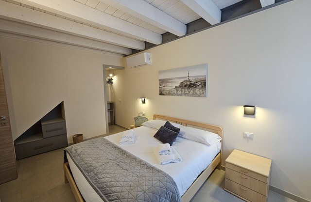 Regarda - "G&J - 2 floor" modern onebedroom apartment with roof terrace