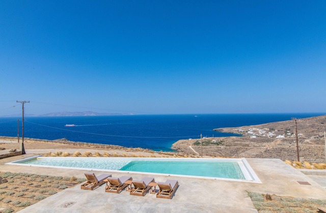ReGenesis 2 3BDR Villa by UpGreat Hospitality