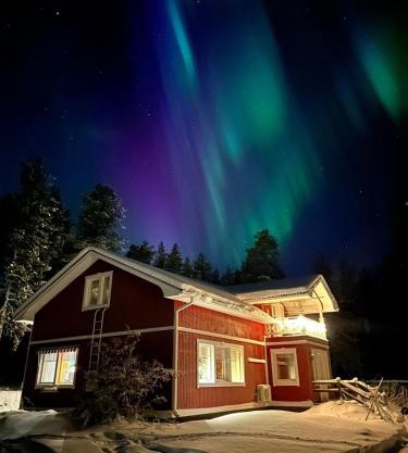 Reindeer Lake Resort