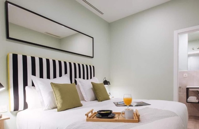 Relax and Unwind! 3 Relaxing Unit w/ Kitchen! Close to La Torre de Don Fadrique