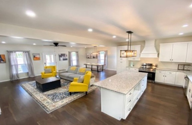Relax at the Modern Farmhouse known as the 73 at Magnolia Corner.