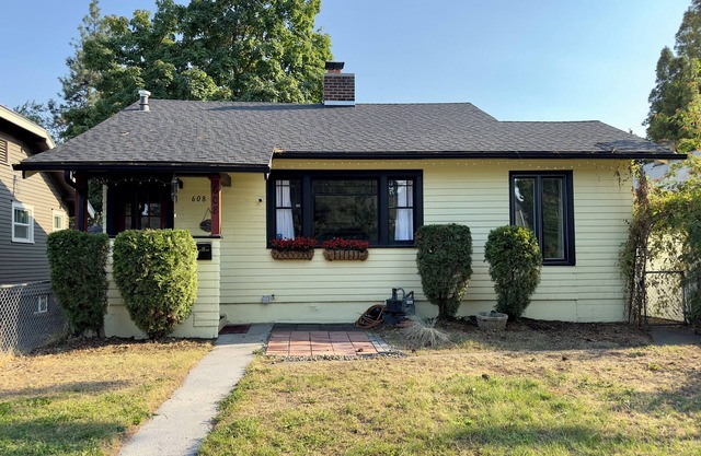 Relax at this comfy bungalow near Manito Park on Spokane's South Hill.
