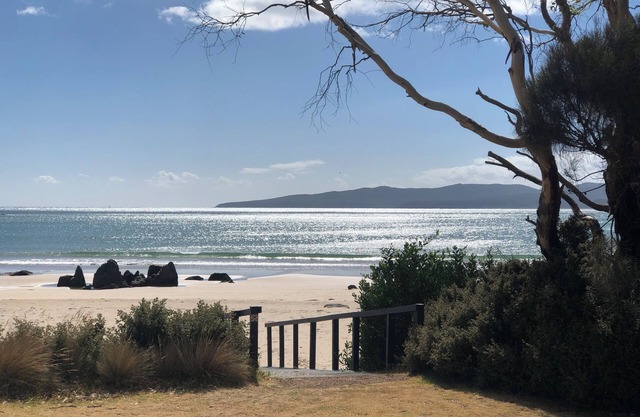 Relax by the sea this Easter!