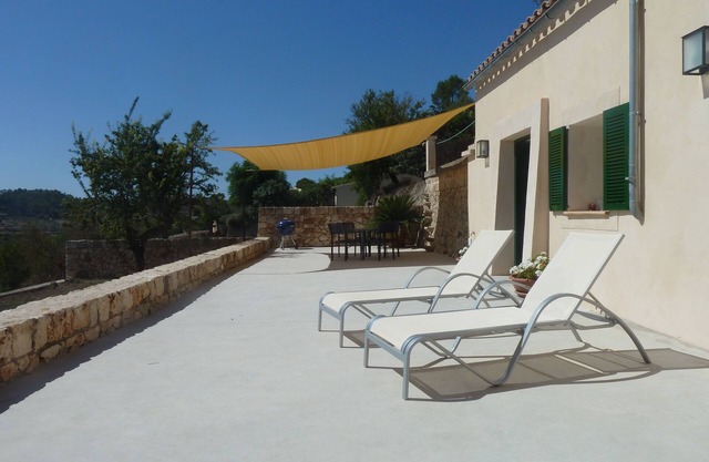 RELAX IDEAL COUNTRY HOUSE, EXCELLENT VIEWS. WIFI GRATUIT AIR CONDITIONNÉ.