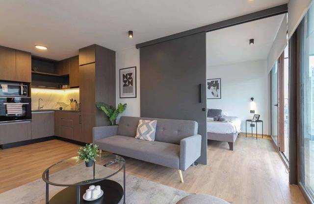 Relax in Las Condes 2D2B fully equipped