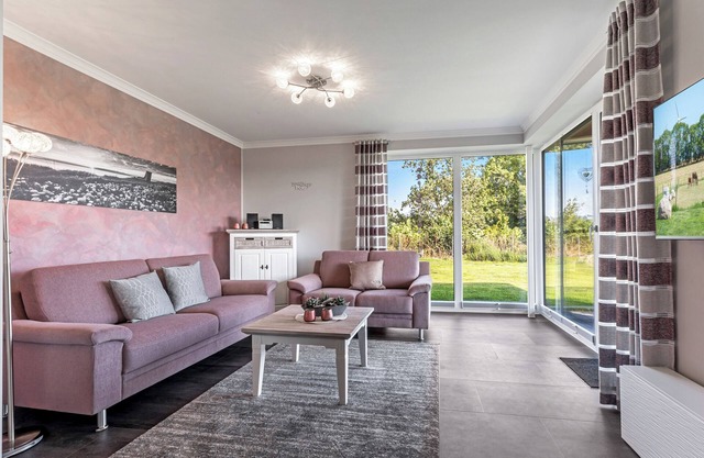 "Relax in luxury: your vacation in the Relax Bungalow Küstenperle!"