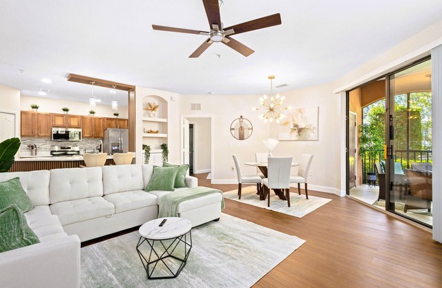 Relax in Style: 2-Bedroom Apartment with Calm Atmosphere