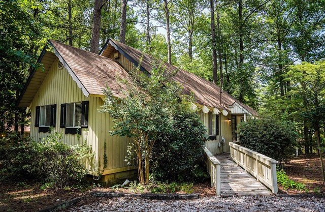 Pine Mountain Club Chalets - Trois chambres au bord du lac # 73 - Animaux acceptés