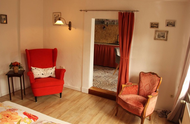Détendez-vous (sauna) dans une maison à colombages centenaire, idyllique A. D. Rur au milieu d'Altstadt