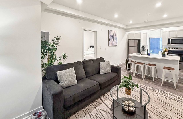 Relax & Stay 2BR | Sleeps 6 | Northern Liberties