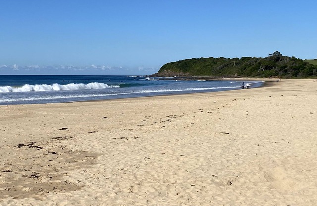 Relax With Your Family & Friends on This Beautiful Ocean Front Property