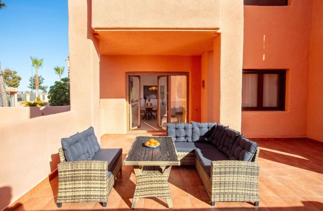 Relaxin Stay by the Sea - Terrace, Pool and Parking