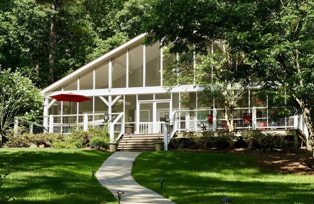 Hideaway Rock Island