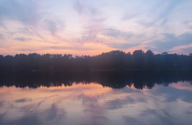 Relaxing cabin on Beaver Lake, by Namekagon River and close to Hayward