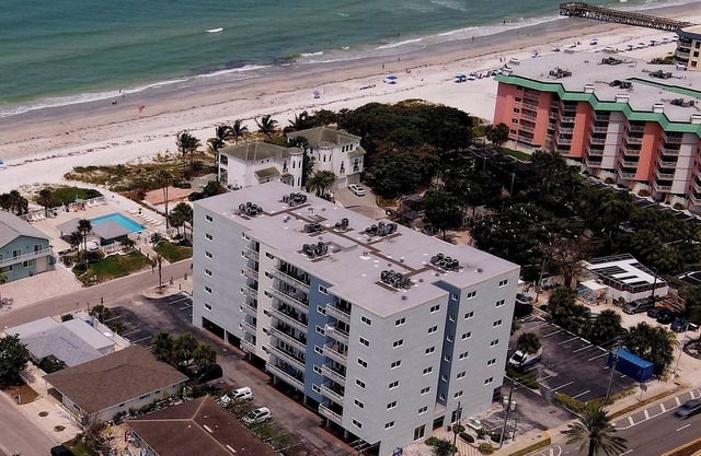 AVRIL 2019 DISPONIBLE! San Remo sur le golfe! 2 chambres/
