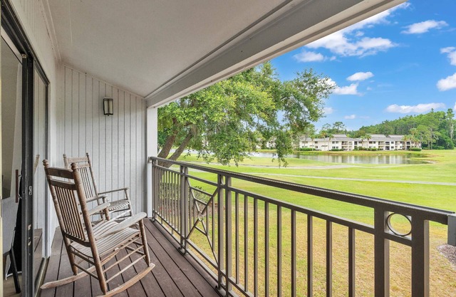 Relaxing Golf & Tennis Studio w/ Scenic Views, Patio, & Easy Access to Top Attractions – Book Now!