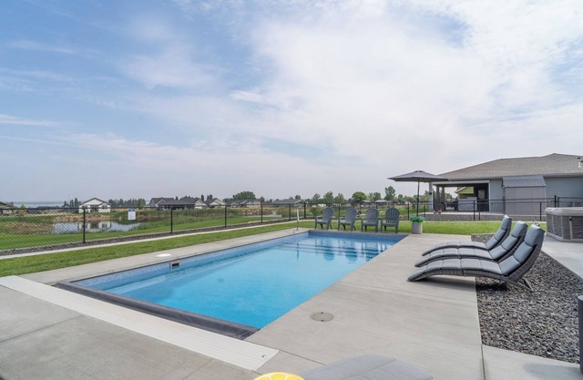 The 12th Hole Oasis