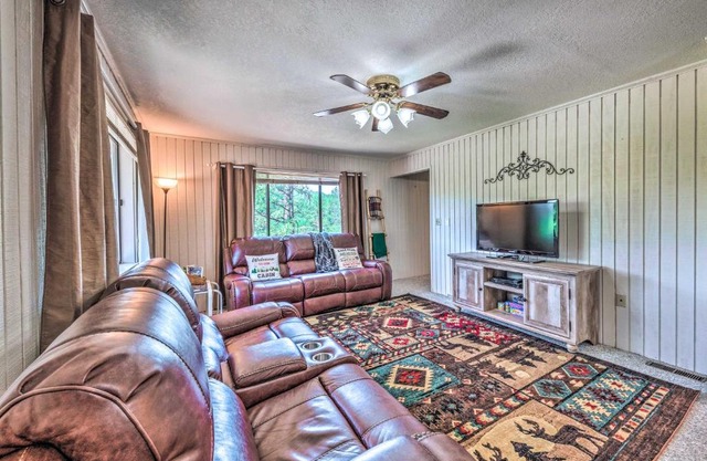 Relaxing Ruidoso Getaway with Spacious Deck!