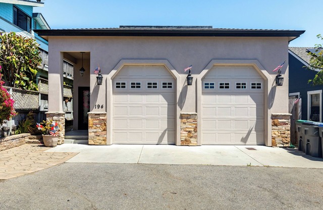 Cayucos Home spacieuse avec terrasse sur le toit et vue sur l'océan