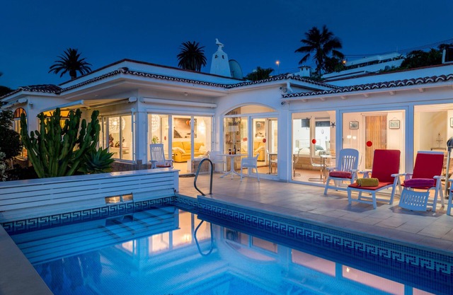 Villa privée 3br & 2Bth, 6 sommeil, piscine, barbecue, une vue imprenable