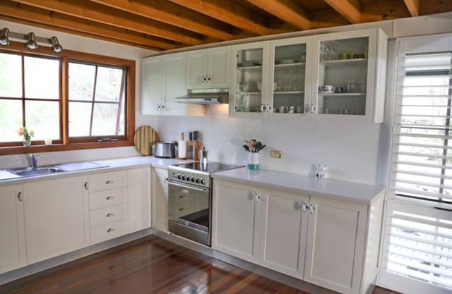 Hall's Hill Cottage - Hunter Region - Private & Tranquil - Views & Fireplace
