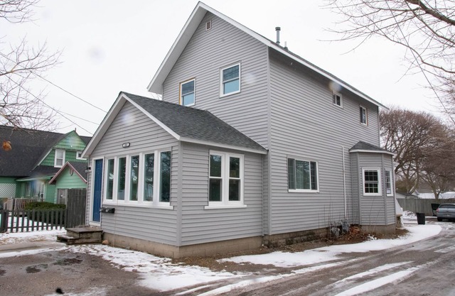 Remodeled 2-bedroom first floor unit in the heart of Downtown Charlevoix.