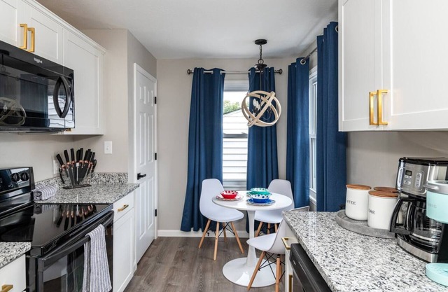 Remodeled | Pet Friendly | Near WPAFB & Downtown